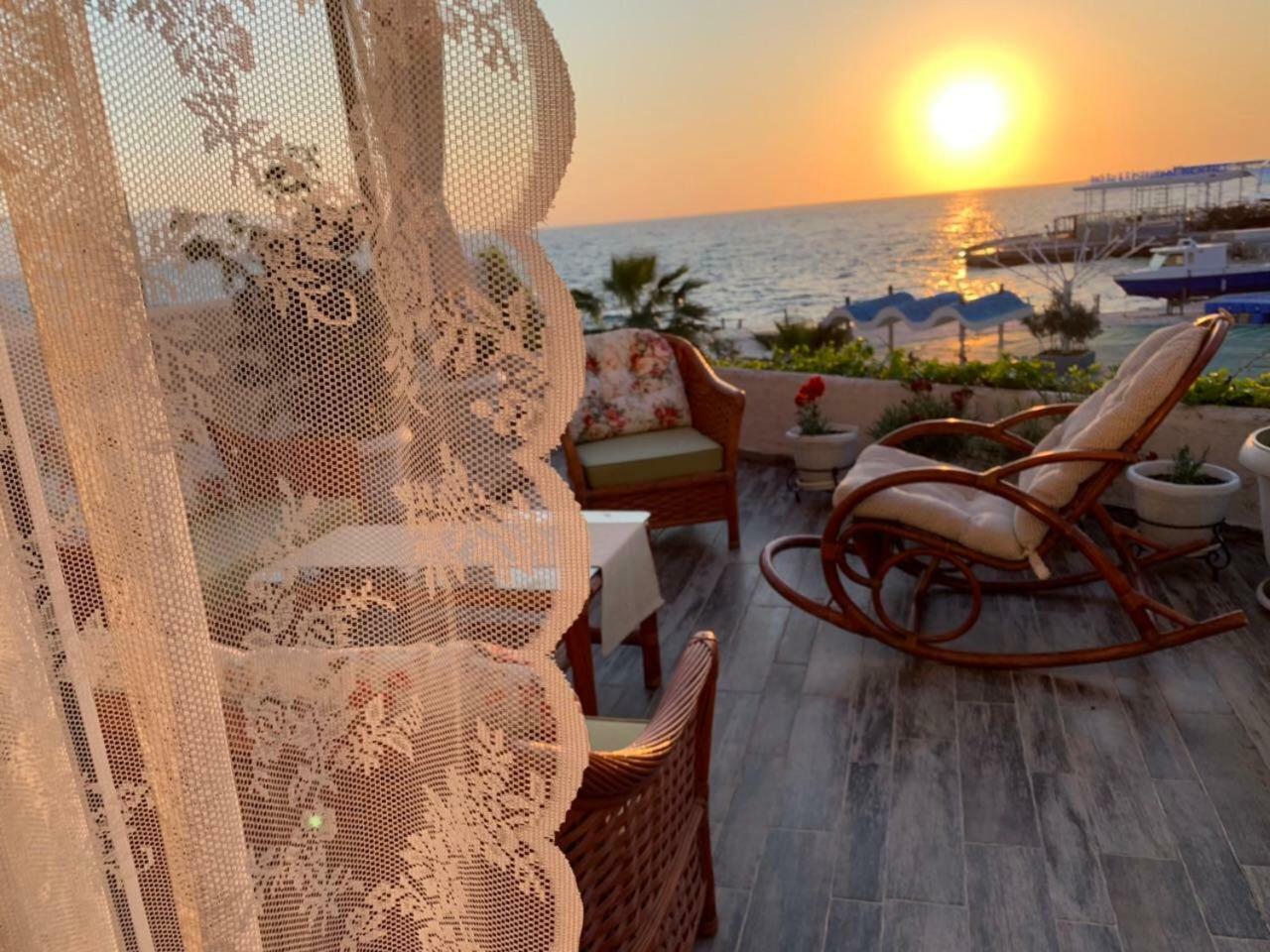 Bougainville Bay Resort - Villa 11 Sarande Ngoại thất bức ảnh